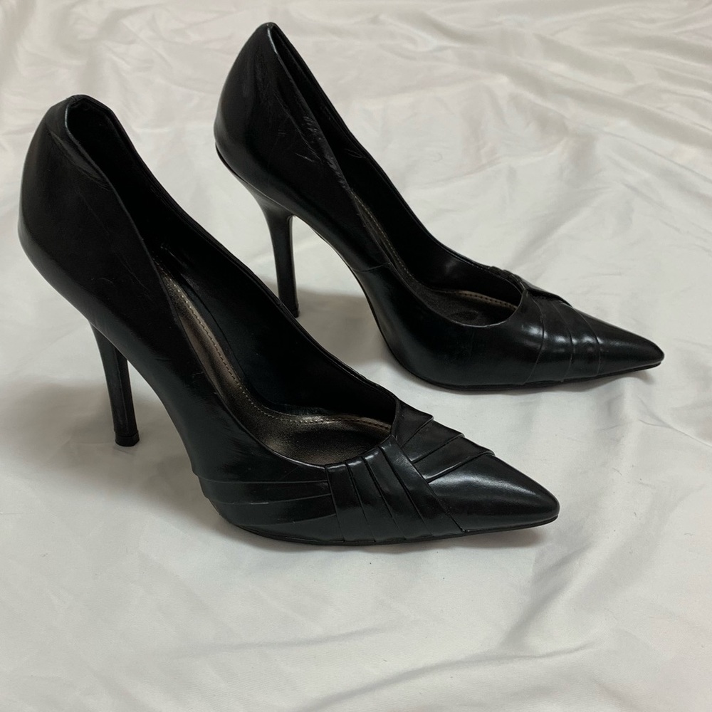2/$15 NWOT Spring Black Heels